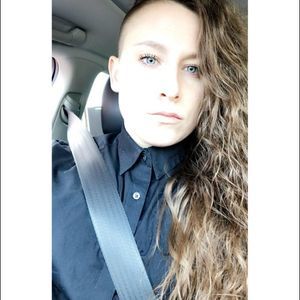 Meet your Posher, Jade